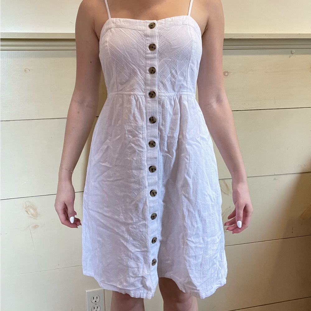 Universal Thread White Sleeveless Midi Sundress